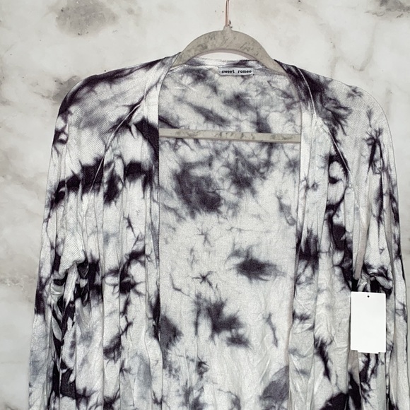 Sweet Romeo Tie Dye Open Drape Cardigan - Picture 5 of 13